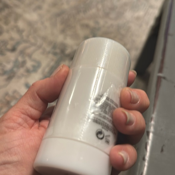 DONNA KARAN Cashmere Mist The Deodorant 1.7 oz. New & Sealed - Picture 4 of 4